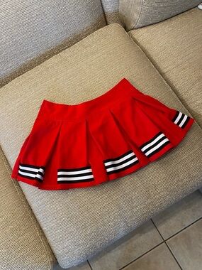 🌼 Current Mood Red Pleated Mini Skirt with Stripe Trim